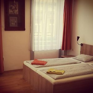 Studio met een King Size Bed